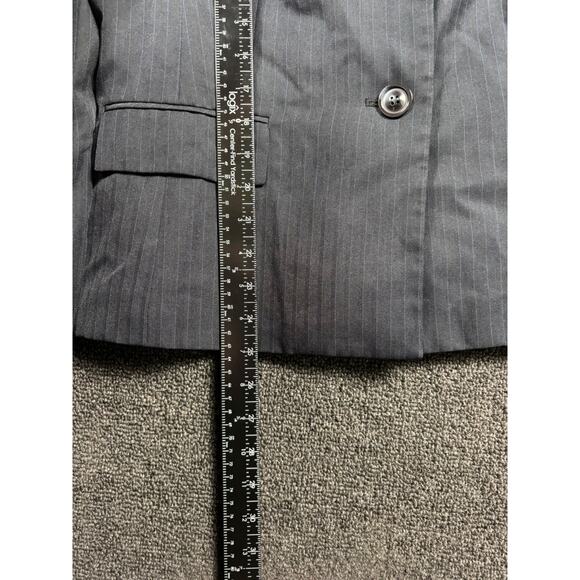 Evan Picone Blazer Jacket Womens Size 16P Pinstripe Gray 2 Buttons Casual Career - Picture 6 of 7